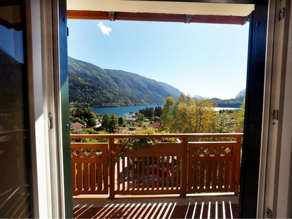 Hotel Europa Molveno Exteriör bild
