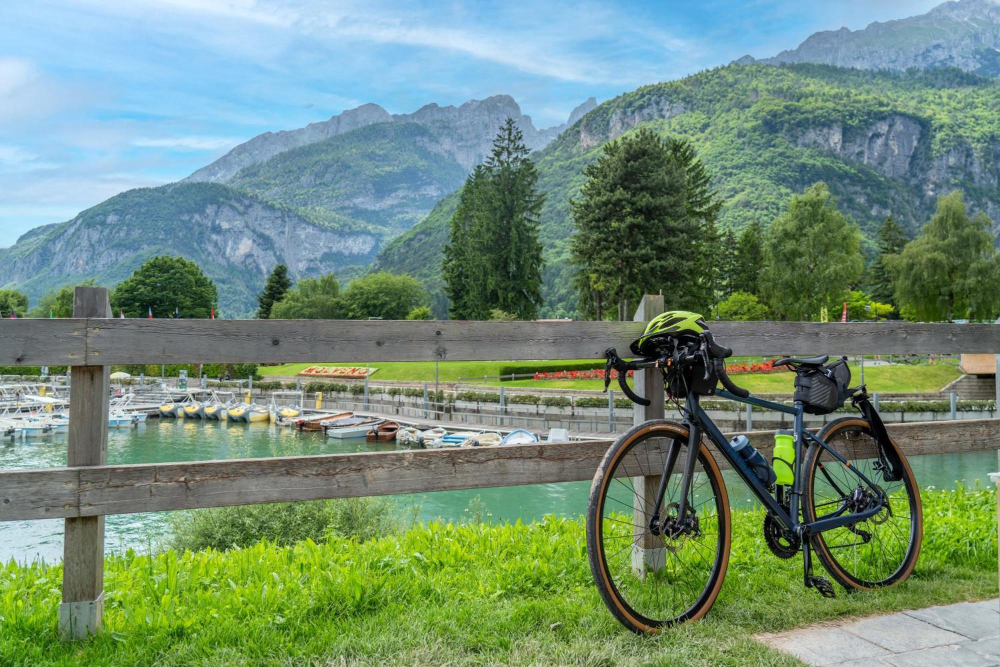 Hotel Europa Molveno Exteriör bild