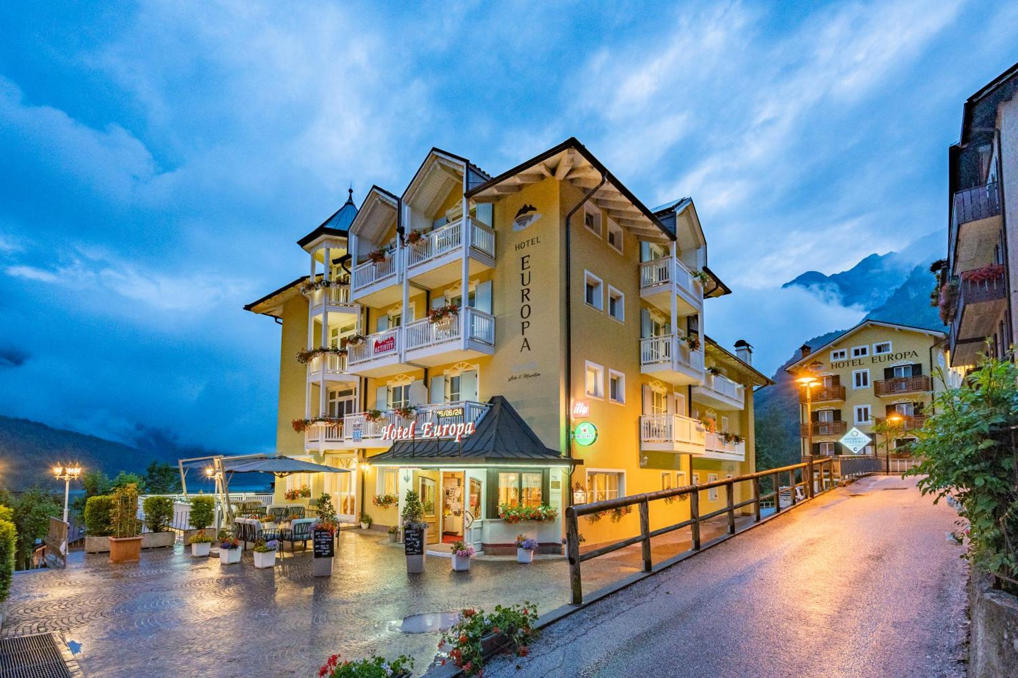 Hotel Europa Molveno Exteriör bild